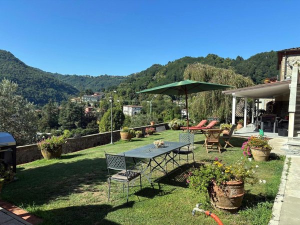 casa indipendente in vendita a Bagni di Lucca in zona La Villa