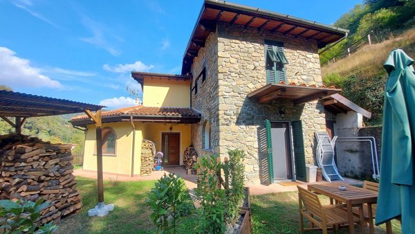 casale in vendita a Bagni di Lucca