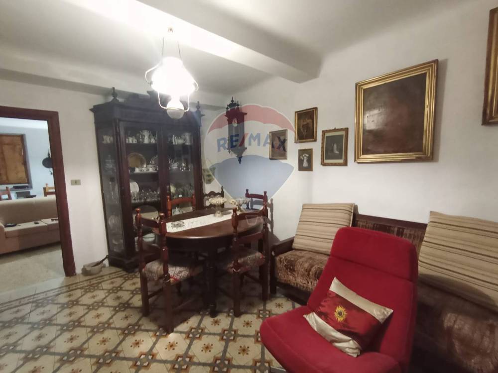 appartamento in vendita a Bagni di Lucca in zona Ponte a Serraglio