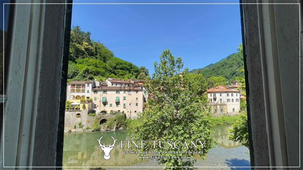 appartamento in vendita a Bagni di Lucca in zona Ponte a Serraglio