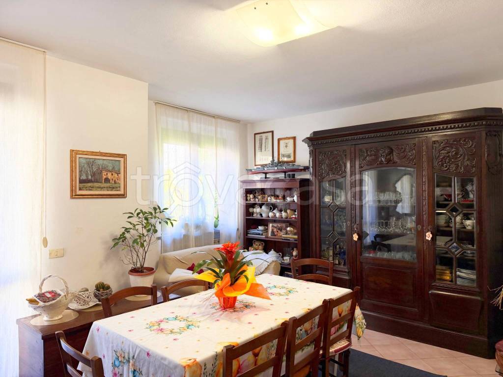 appartamento in vendita a Bagni di Lucca in zona Bagni Caldi
