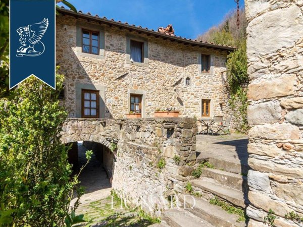 casa indipendente in vendita a Bagni di Lucca in zona Benabbio