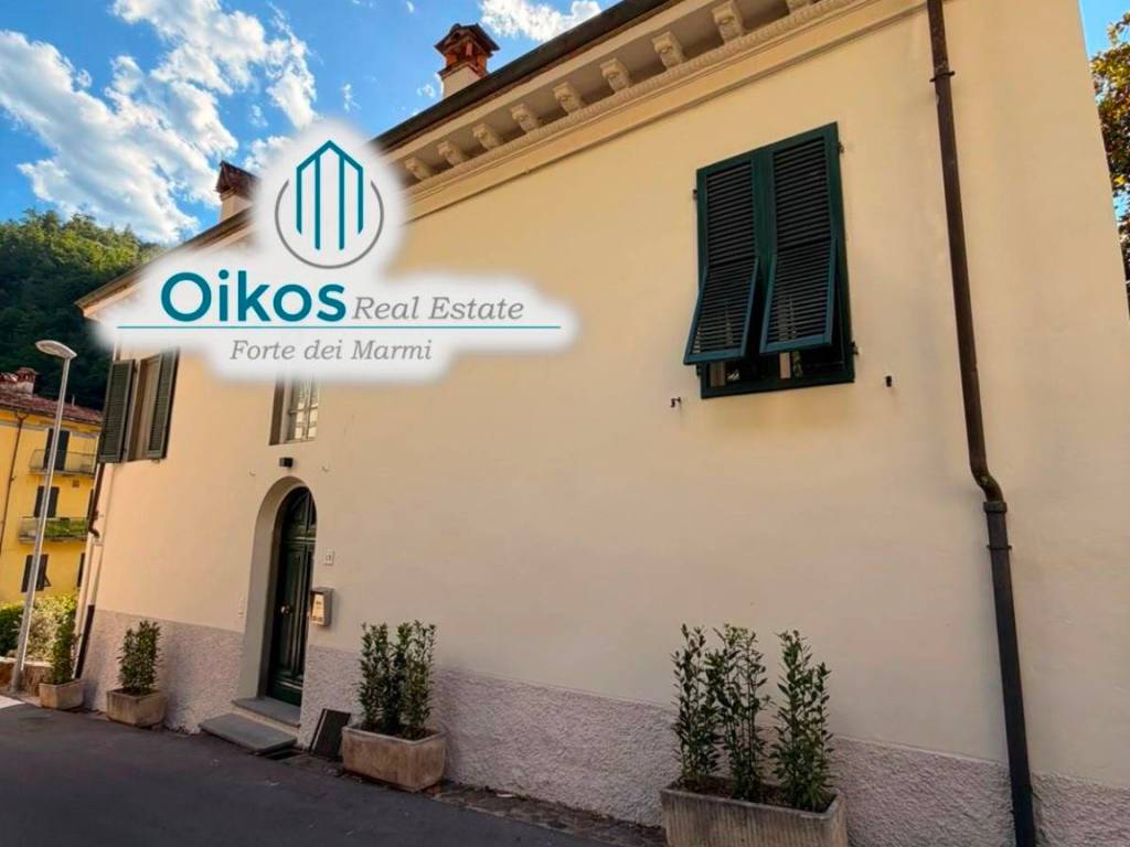 casa indipendente in vendita a Bagni di Lucca