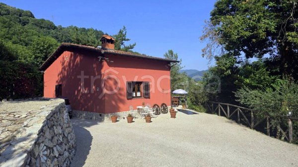 casa indipendente in vendita a Bagni di Lucca in zona Ponte a Serraglio