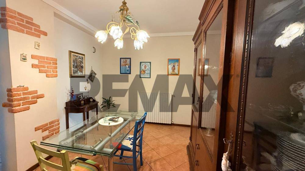 casa indipendente in vendita a Bagni di Lucca in zona Bagni Caldi