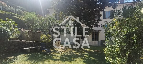 casa indipendente in vendita a Bagni di Lucca in zona Bagni Caldi