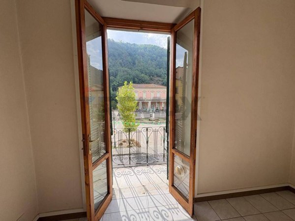 appartamento in vendita a Bagni di Lucca in zona Bagni Caldi