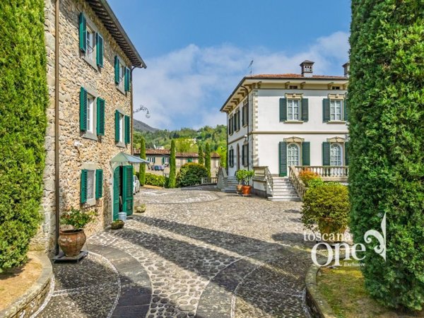 casa indipendente in vendita a Bagni di Lucca in zona Ponte a Serraglio