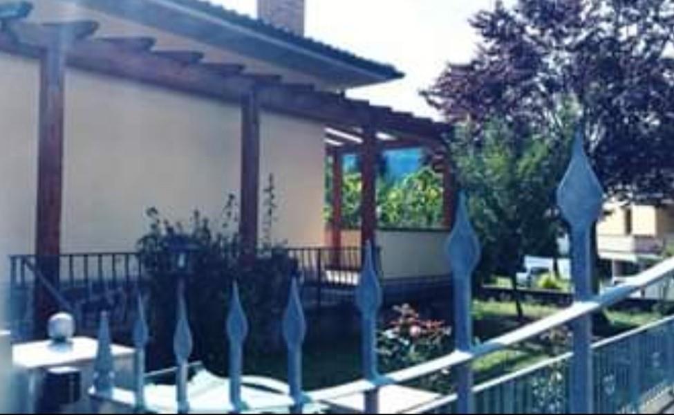 casa indipendente in vendita a Barga in zona Fornaci di Barga