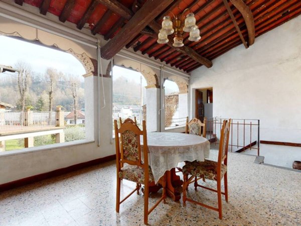 casa indipendente in vendita a Barga in zona Fornaci di Barga