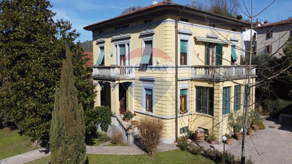 casa indipendente in vendita a Barga in zona Fornaci di Barga