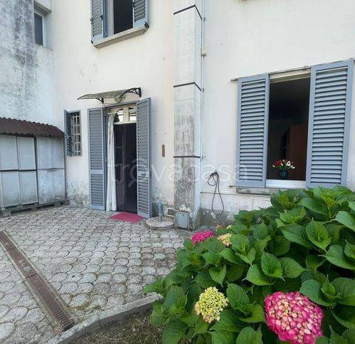 casa indipendente in vendita a Barga in zona Fornaci di Barga
