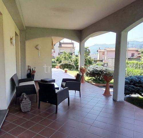 casa indipendente in vendita a Barga in zona Fornaci di Barga