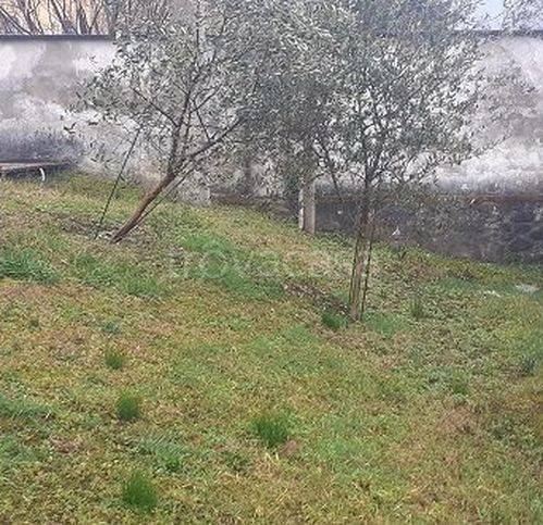 appartamento in vendita a Barga in zona Fornaci di Barga