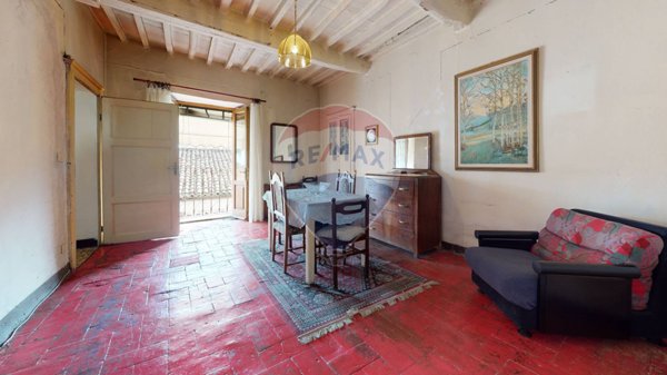 casa semindipendente in vendita a Barga in zona Fornaci di Barga