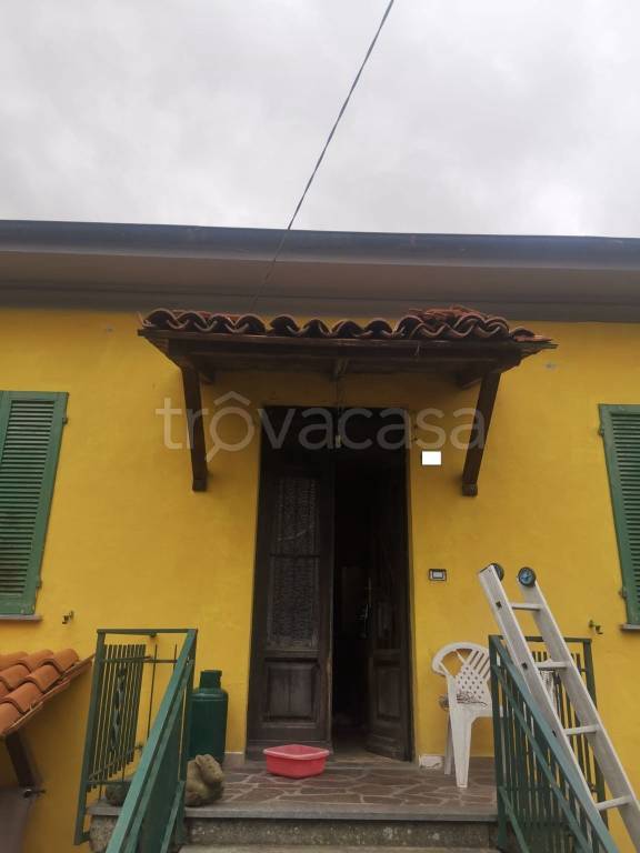 casa indipendente in vendita a Barga in zona Fornaci di Barga