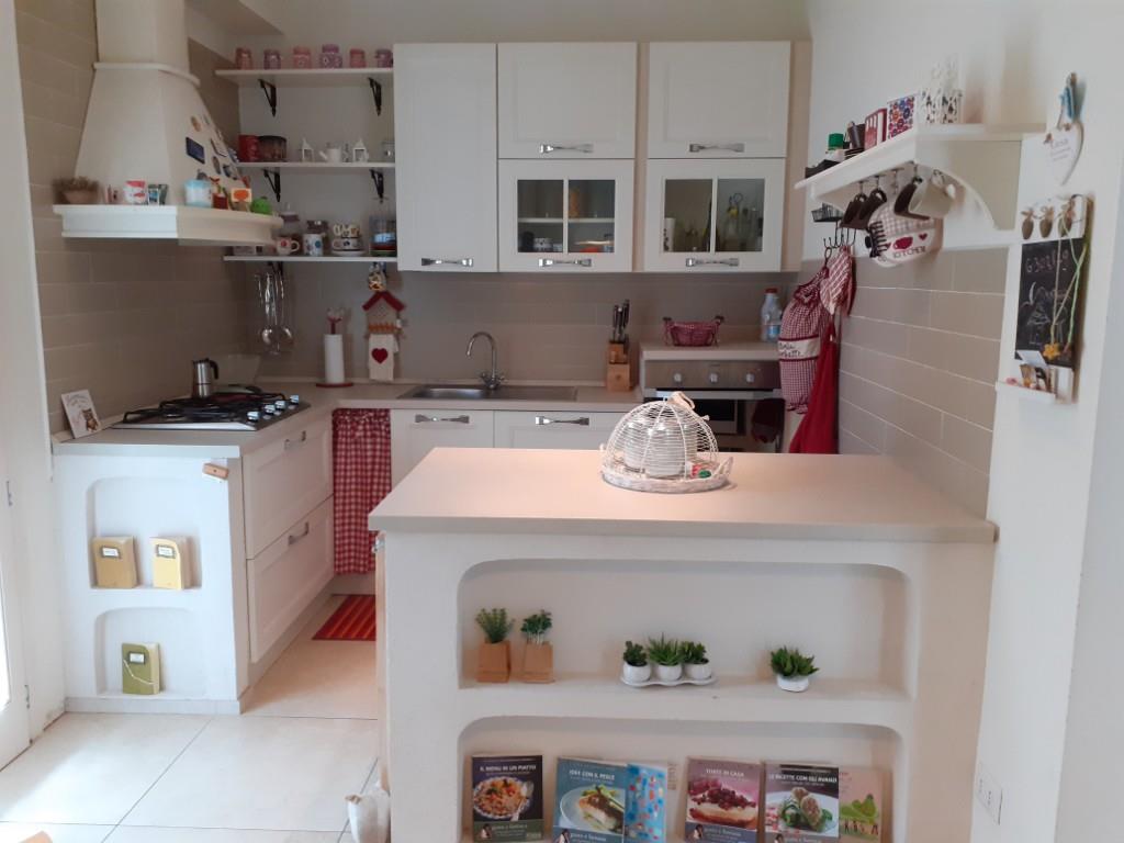 appartamento in vendita a Barga in zona Fornaci di Barga