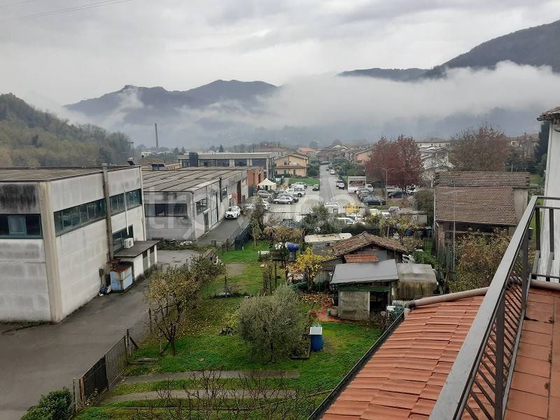 casa indipendente in vendita a Barga in zona Fornaci di Barga
