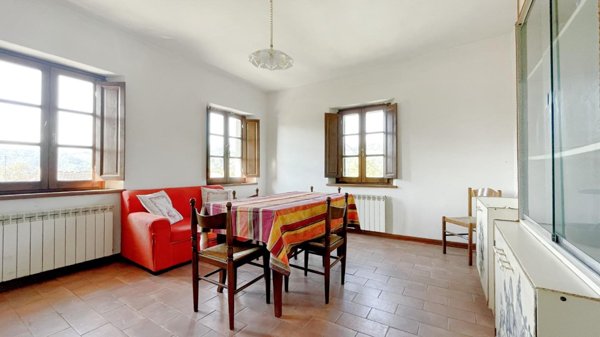 appartamento in vendita a Barga in zona Castelvecchio Pascoli