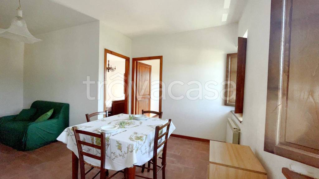 appartamento in vendita a Barga in zona Castelvecchio Pascoli