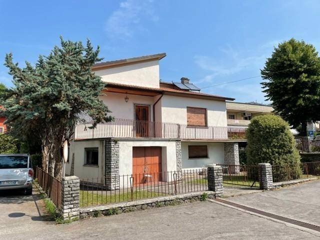 casa indipendente in vendita a Barga