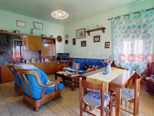 appartamento in vendita a Barga in zona Castelvecchio Pascoli