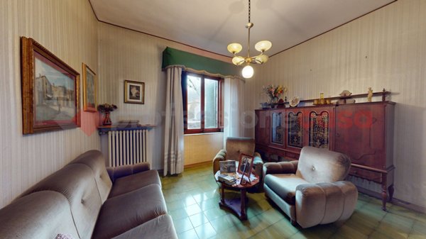 casa indipendente in vendita a Barga in zona Ponte all'Ania