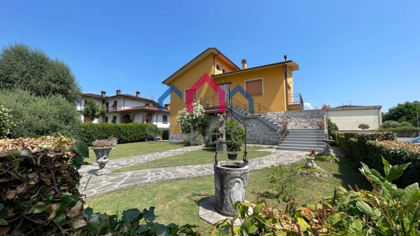 casa indipendente in vendita a Barga in zona Fornaci di Barga
