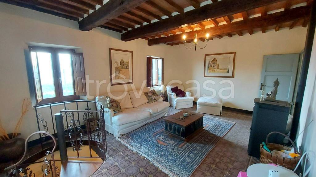 casa indipendente in vendita a Barga