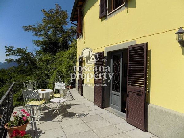 casa indipendente in vendita a Barga in zona Castelvecchio Pascoli