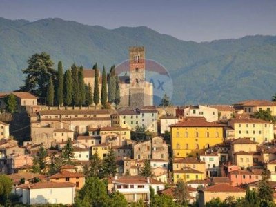casa indipendente in vendita a Barga