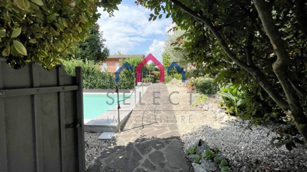 casa indipendente in vendita a Barga