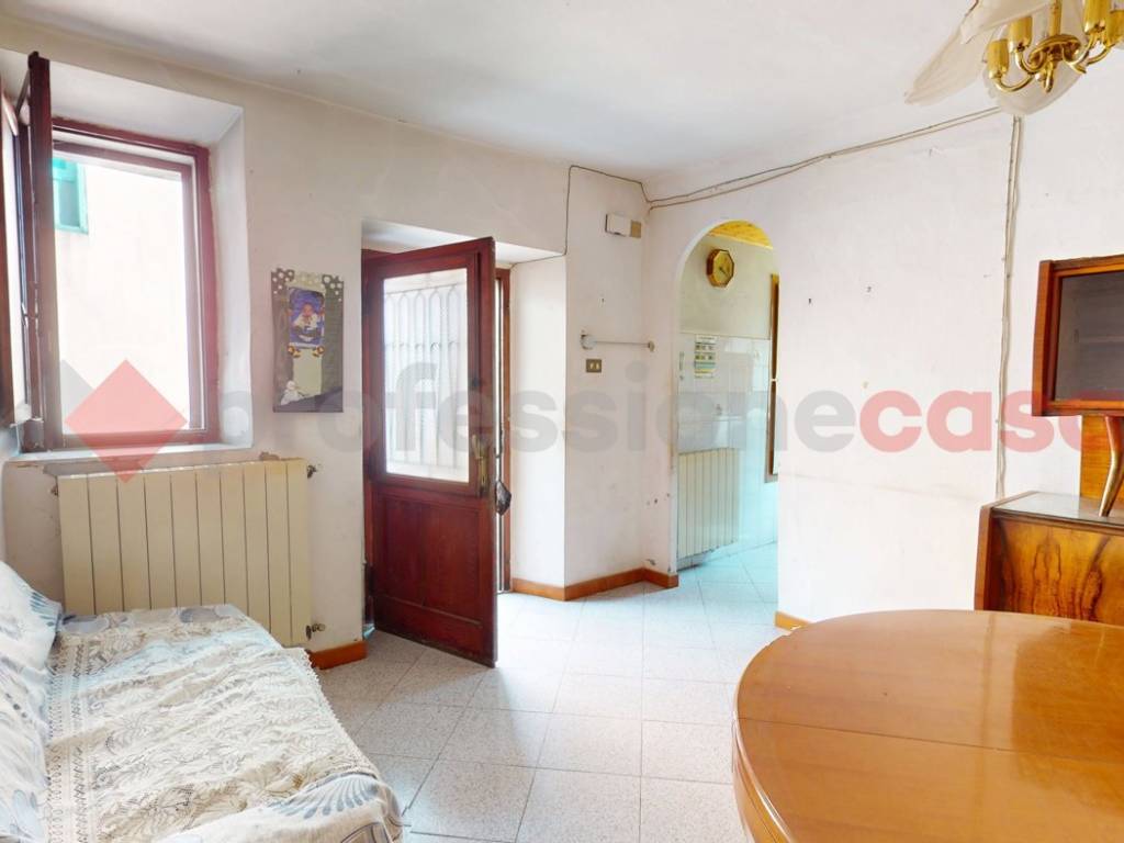 appartamento in vendita a Barga in zona Castelvecchio Pascoli