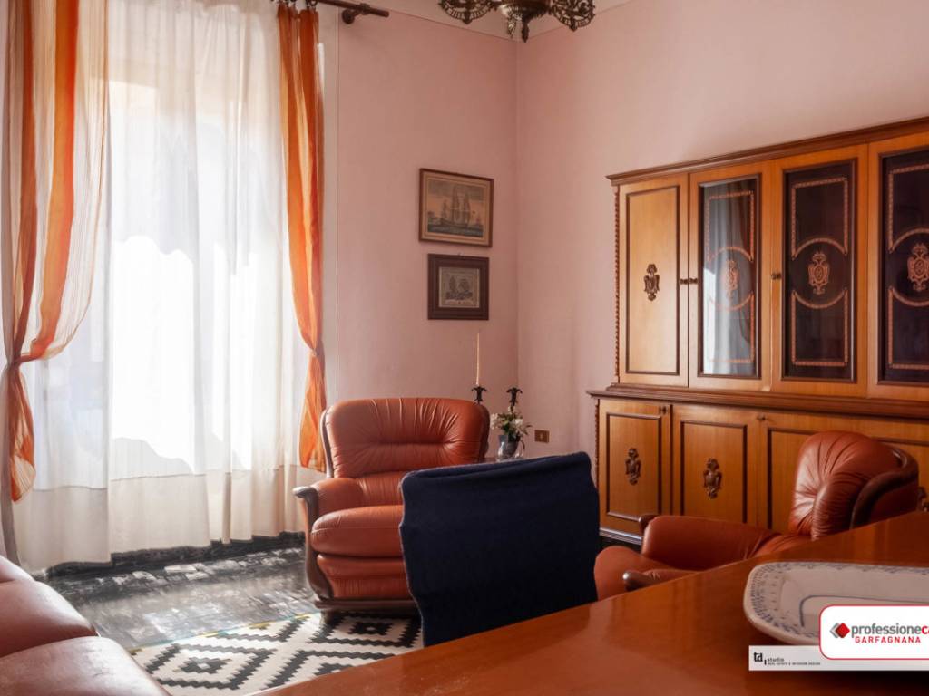 appartamento in vendita a Barga in zona Ponte all'Ania