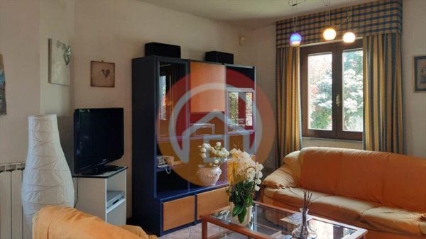 casa indipendente in vendita a Barga