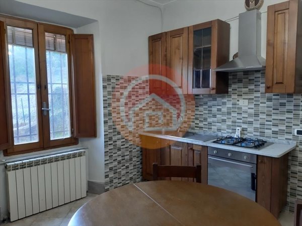 casa indipendente in vendita a Barga