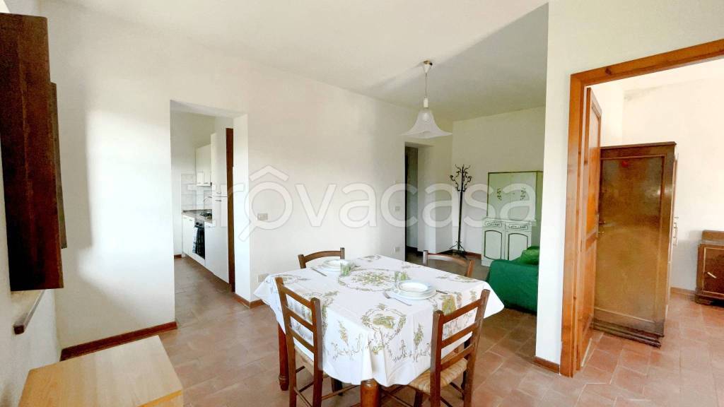appartamento in vendita a Barga in zona Castelvecchio Pascoli