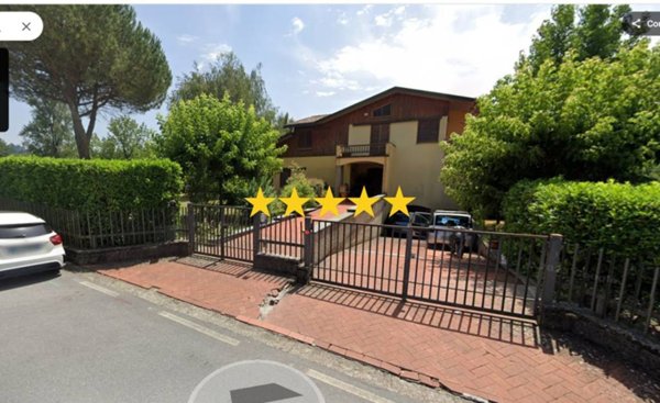 appartamento in vendita a Barga in zona Castelvecchio Pascoli