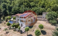 casa indipendente in vendita a Barga