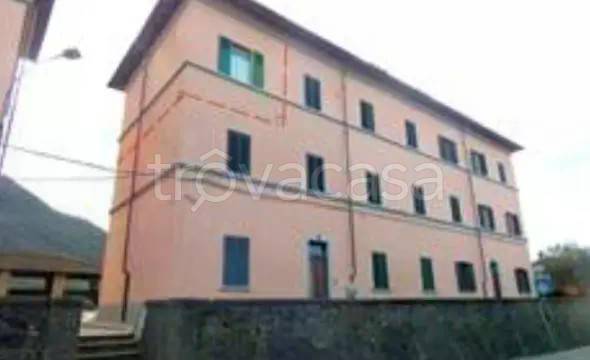 appartamento in vendita a Barga in zona Fornaci di Barga