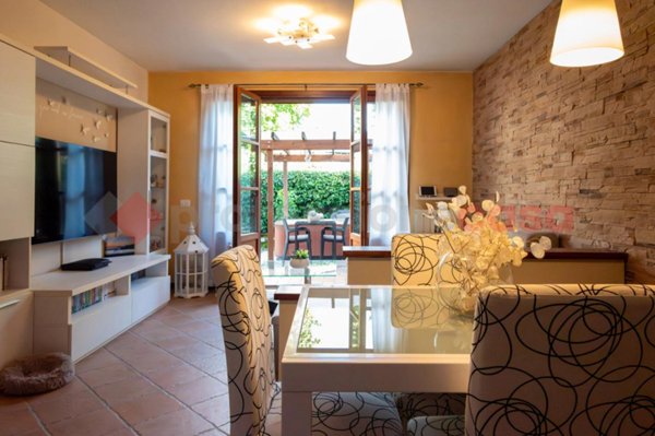 casa indipendente in vendita a Barga in zona Castelvecchio Pascoli