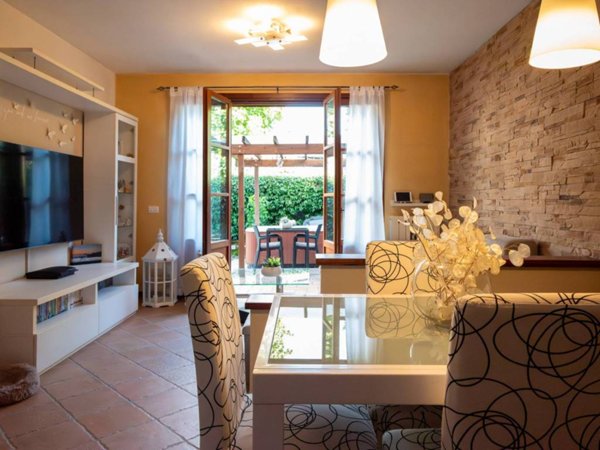 casa indipendente in vendita a Barga in zona Castelvecchio Pascoli