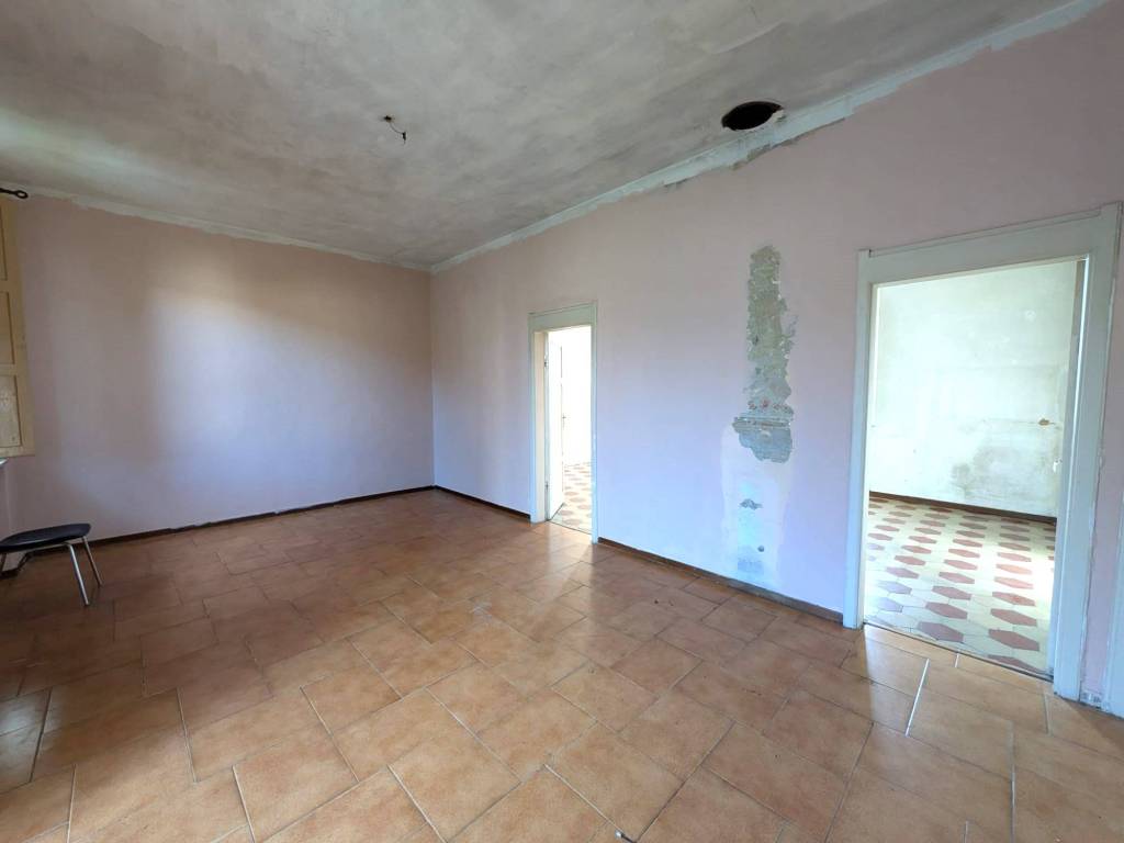 appartamento in vendita a Barga in zona Fornaci di Barga