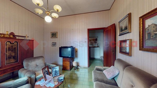 casa indipendente in vendita a Barga in zona Ponte all'Ania