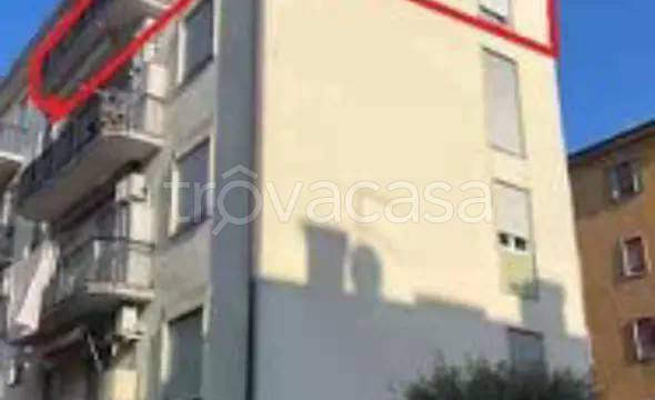 appartamento in vendita a Barga in zona Fornaci di Barga