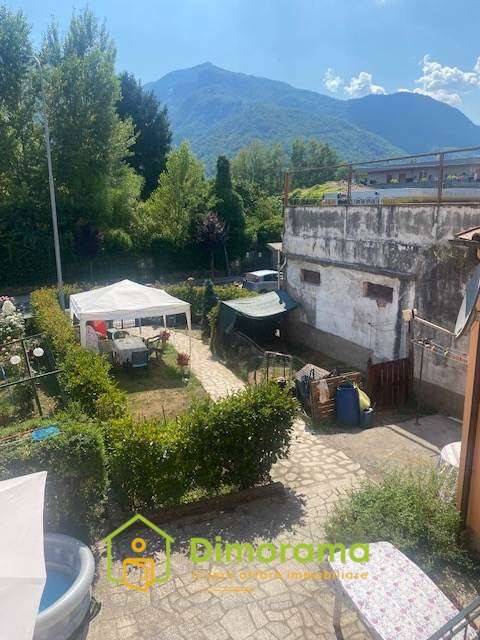 casa indipendente in vendita a Barga in zona Fornaci di Barga