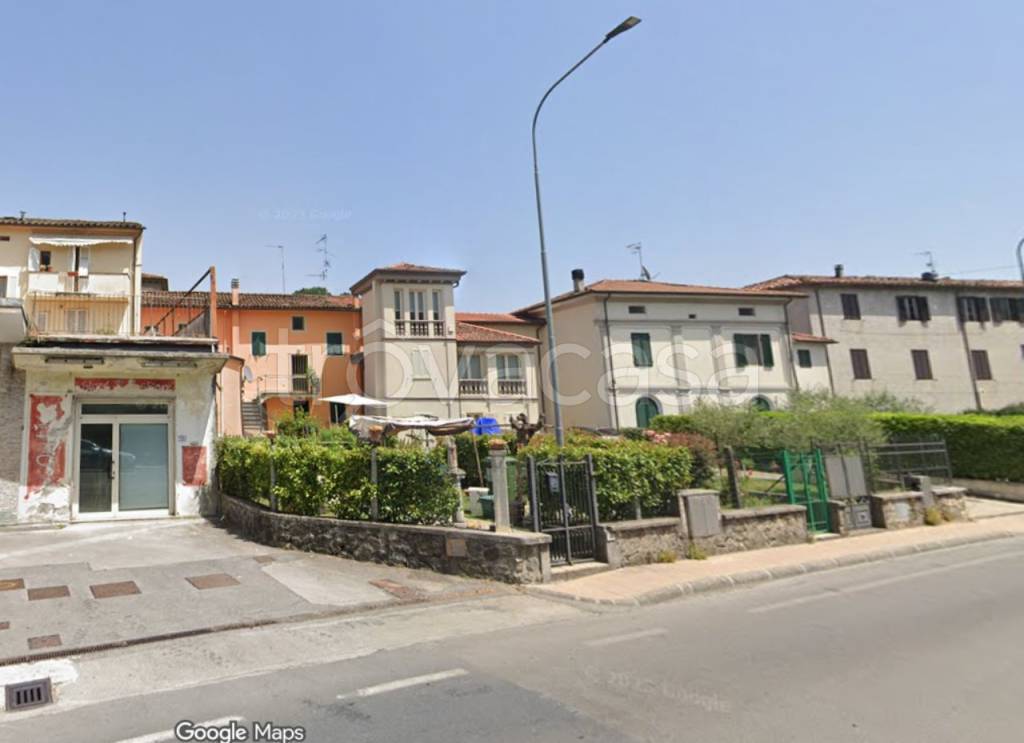 appartamento in vendita a Barga in zona Fornaci di Barga