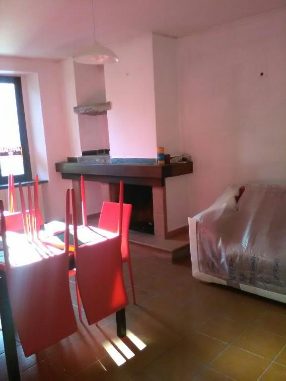 appartamento in vendita a Barga in zona Ponte all'Ania