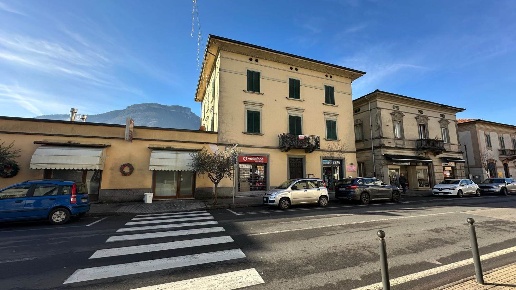 appartamento in vendita a Barga in zona Fornaci di Barga