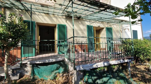appartamento in vendita a Barga in zona Fornaci di Barga